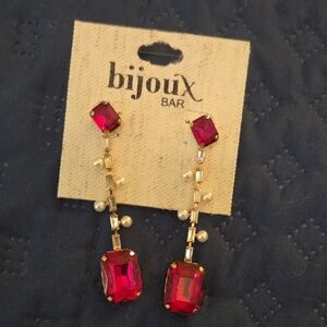 NWT BIJOUX BAR FUSCHIA/PEARL/RHINESTINE DANGLE EARRINGS